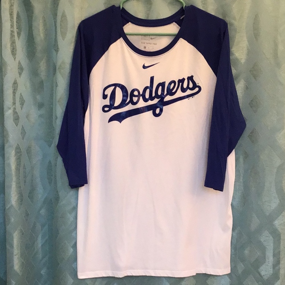 Nike dodgers, baseball, tee, size XL, blue and white, 23 inches armpit to armpit